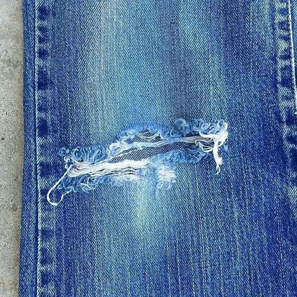 Lee Relaxed Bootcut at the waist light blue Flared Jeans. Size 12S - Picture 13 of 14